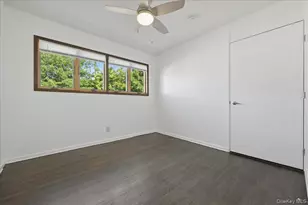 61 Hunter Ln, Hicksville, NY 11801 - Photo 17