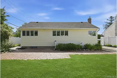 61 Hunter Lane, Hicksville, NY 11801 - Photo 33