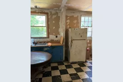 237 Spring Street, Ossining, NY 10562 - Photo 5