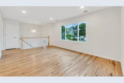 46 Jamaica Avenue, Wyandanch, NY 11798 - Photo 9