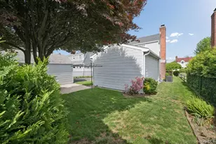 21 Hayes Dr, Eastchester, NY 10709 - Photo 21