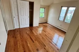 245-09 148th Rd, Rosedale, NY 11422 - Photo 9