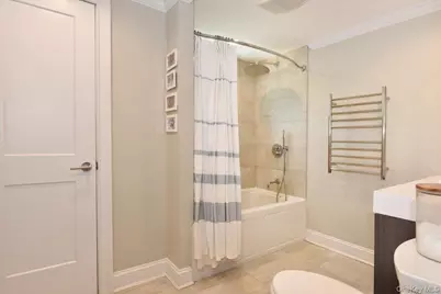 383 Violet Street, Massapequa Park, NY 11762 - Photo 27