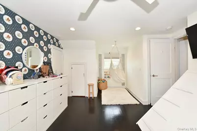 383 Violet Street, Massapequa Park, NY 11762 - Photo 21