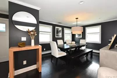383 Violet Street, Massapequa Park, NY 11762 - Photo 11