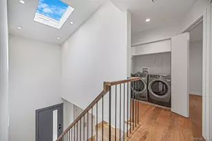 40 Buttercup Ln, Levittown, NY 11756 - Photo 25