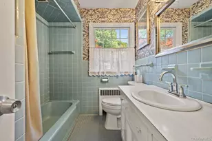 13 Provost Dr, Airmont, NY 10901 - Photo 17