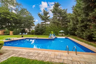 65 Elmtree Ln, Jericho, NY 11753 - Photo 33