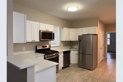 76 Van Cott Avenue, Hempstead, NY 11550 - Photo 7