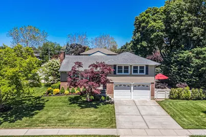 21 Lydia Lane, Garden City, NY 11530 - Photo 1