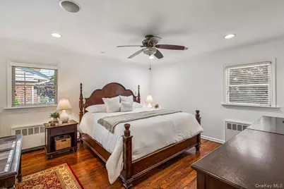 21 Lydia Lane, Garden City, NY 11530 - Photo 11