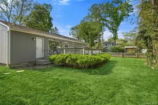 37 Aberdeen Dr, Mastic, NY 11950 - Photo 41