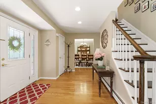 1 Regal Ct, Saint James, NY 11780 - Photo 5