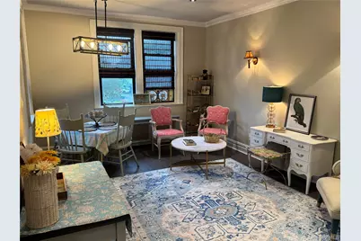 222 7th Street #2B, Garden City, NY 11530 - Photo 9