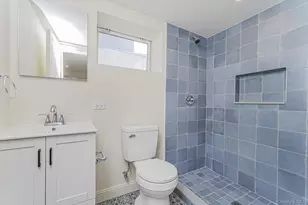 332 Willowbrook, New York, NY 10314 - Photo 11