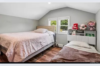 47 Bushwick Avenue, Brentwood, NY 11717 - Photo 27