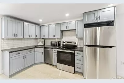 1107 Cross Bay Boulevard, Broad Channel, NY 11693 - Photo 5