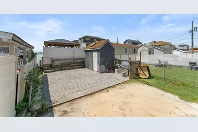 1107 Cross Bay Boulevard, Broad Channel, NY 11693 - Photo 13