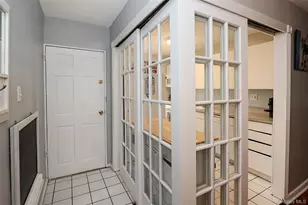 71-15 252nd St, Bellerose, NY 11426 - Photo 5