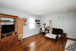 71-15 252nd St, Bellerose, NY 11426 - Photo 15