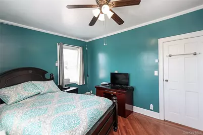 95-20 239th Street, Floral Park, NY 11001 - Photo 23