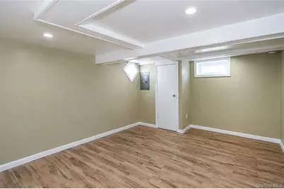 95-20 239th Street, Floral Park, NY 11001 - Photo 33