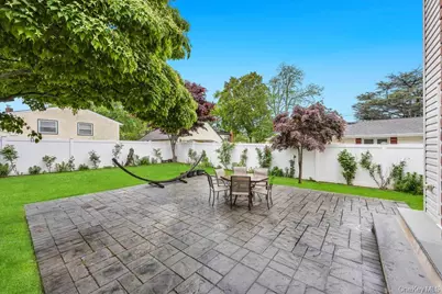 5 E Grove Street, Massapequa, NY 11758 - Photo 31