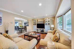 5 E Grove St, Massapequa, NY 11758 - Photo 7