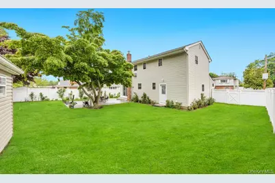 5 E Grove Street, Massapequa, NY 11758 - Photo 35