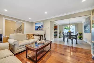 5 E Grove Street, Massapequa, NY 11758 - Photo 5