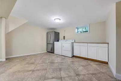 5 E Grove Street, Massapequa, NY 11758 - Photo 27