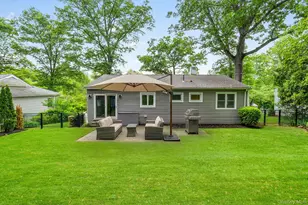 17 Tewkesbury Rd, Scarsdale, NY 10583 - Photo 17