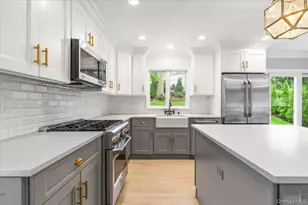 17 Tewkesbury Rd, Scarsdale, NY 10583 - Photo 9