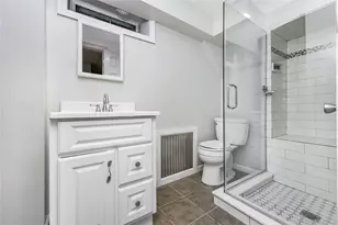 85 Wayne St, Hauppauge, NY 11788 - Photo 21