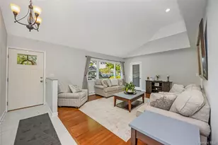 85 Wayne St, Hauppauge, NY 11788 - Photo 7