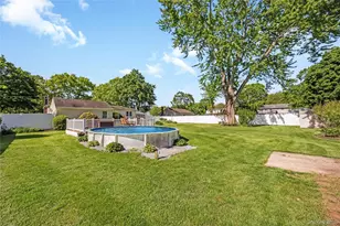 85 Wayne St, Hauppauge, NY 11788 - Photo 25