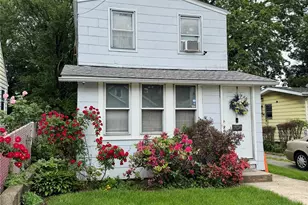 121-28 Benton St, Springfield Gardens, NY 11413 - Photo 1