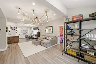 72 E Hitchcock Ave, Floral Park, NY 11001 - Photo 3