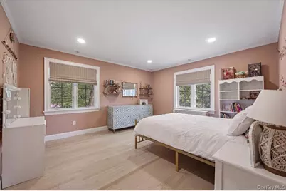311 Lyncroft Road, New Rochelle, NY 10804 - Photo 19