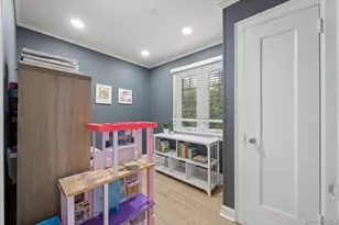 311 Lyncroft Rd, New Rochelle, NY 10804 - Photo 17