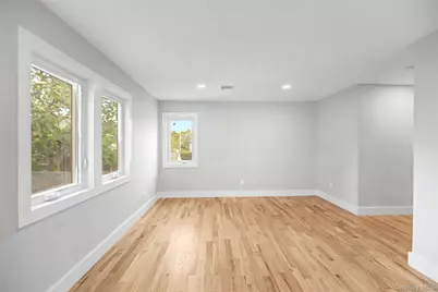 105 Moore Street, New Hyde Park, NY 11040 - Photo 25