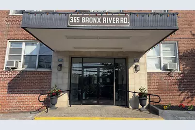 365 Bronx River Road #3J, Yonkers, NY 10704 - Photo 3