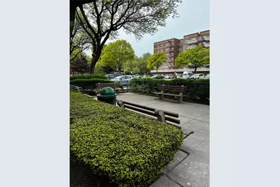 149-30 88th Street #3D, Howard Beach, NY 11414 - Photo 3