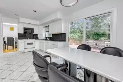 20 Dolphin Road, New City, NY 10956 - Photo 9