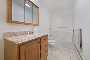 2 Linden Ave, Holtsville, NY 11742 - Photo 15