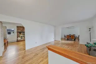 2 Linden Ave, Holtsville, NY 11742 - Photo 11