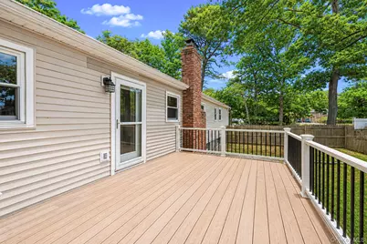 2 Linden Avenue, Holtsville, NY 11742 - Photo 29