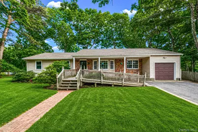 2 Linden Avenue, Holtsville, NY 11742 - Photo 1