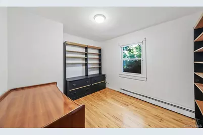 2 Linden Avenue, Holtsville, NY 11742 - Photo 19