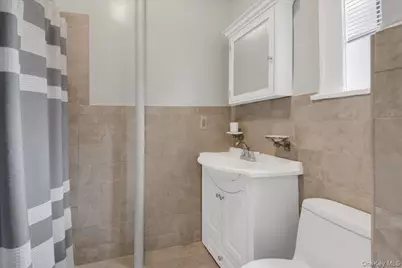 4784 Boston Post Road #A 24, Pelham, NY 10803 - Photo 13